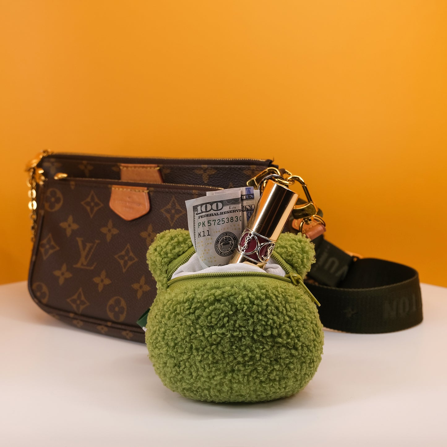 Frog Coin Purse Plush Bag Charm Keychain
